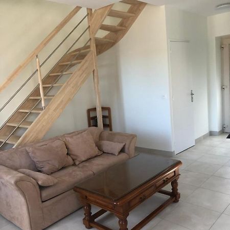 Residence Merlin Appartement Arthur Saint-Malon-sur-Mel Luaran gambar