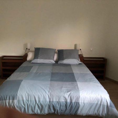 Residence Merlin Appartement Arthur Saint-Malon-sur-Mel Luaran gambar
